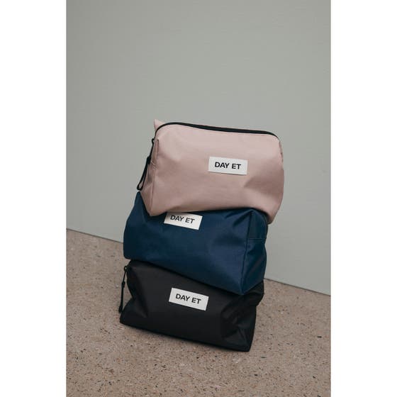 Day Gweneth RE-S Washbag S