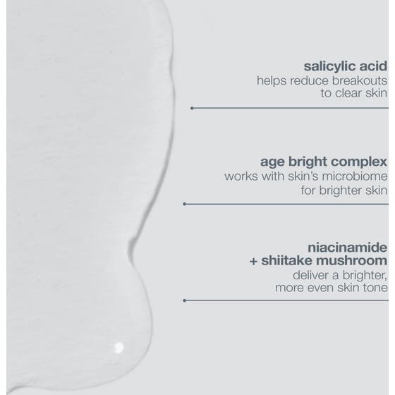 Dermalogica AGE Bright Clearing Serum 30 ml acnebehandling anti-age i turkos glasflaska på klar vätska