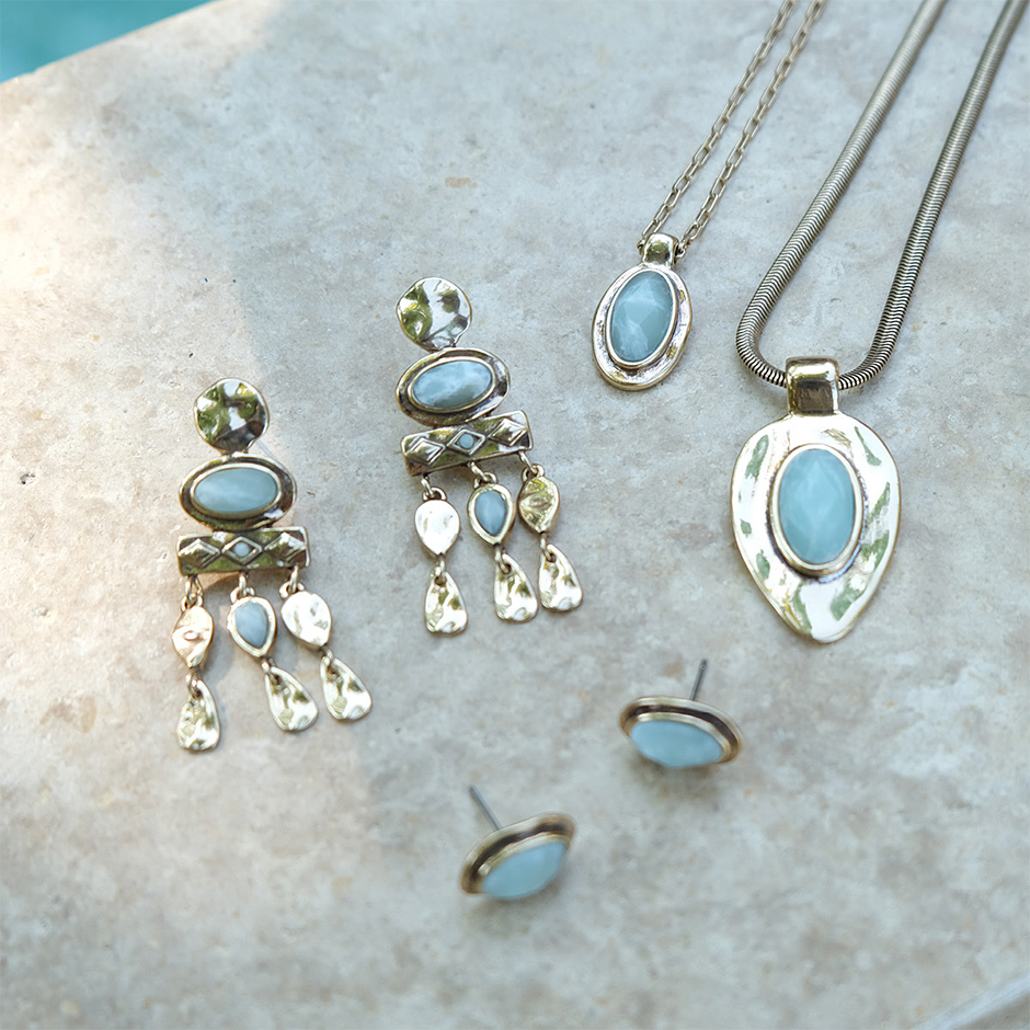 Bohemian Stone Necklace Big Gold