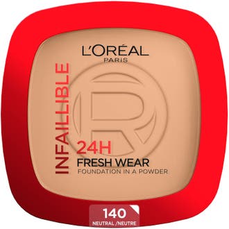 Infaillible 24H Fresh Wear Foundation in a Powder