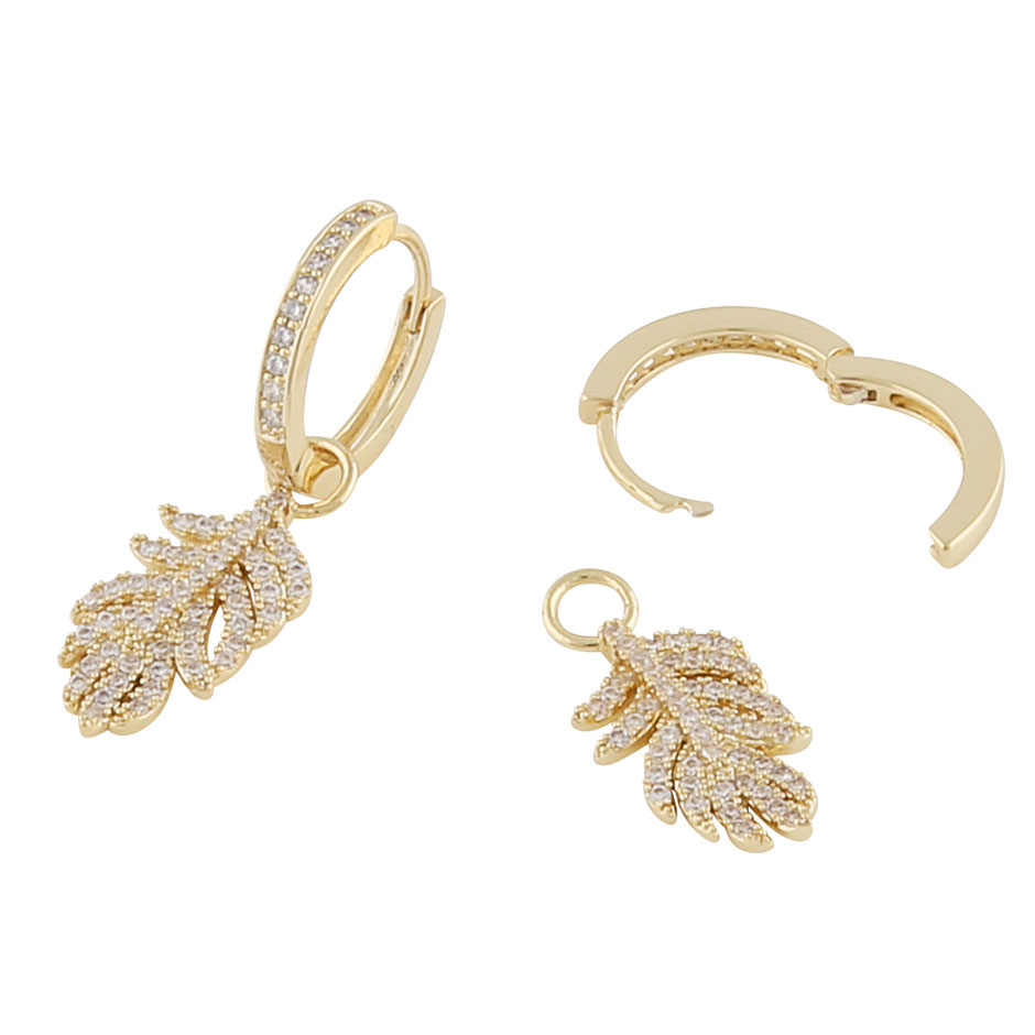 Lana Ring Ear Feather 251 g/clear