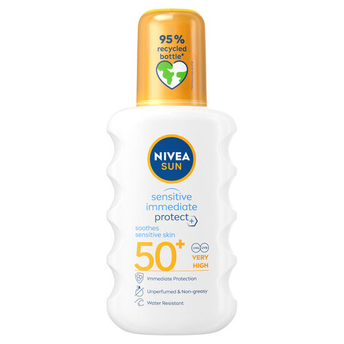 Nivea Protect & Sensitive Soothing Spray SPF50+