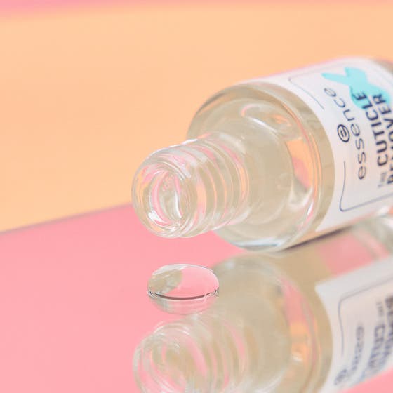 The Cuticle Remover