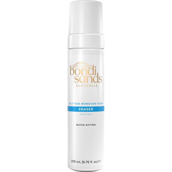Bondi Sands Self Tan Eraser 200ml för selftan borttagning i vit pumpflaska med guldlogga och blå detaljer.