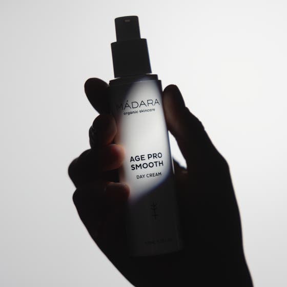 AGE PRO Smooth Day Cream