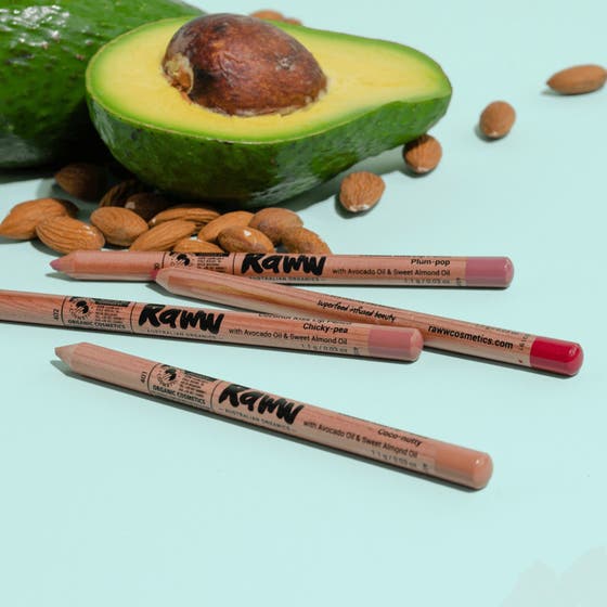 Coconut Kiss Lip Liner