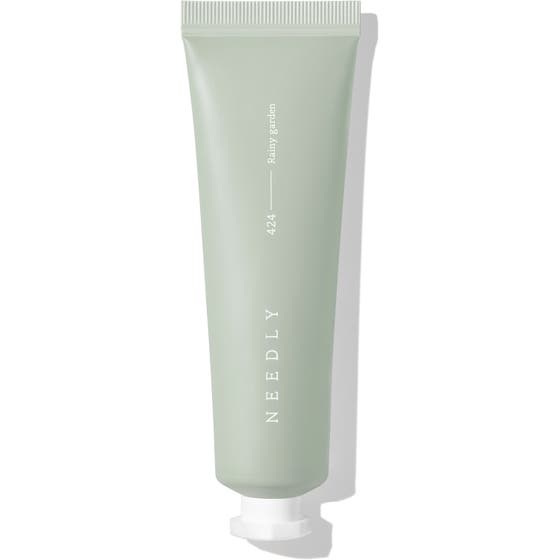 Needly Sensory Hand Cream 424 Rainy garden mjukgörande handkräm i en ljust salviagrön tub med vitt skruvlock