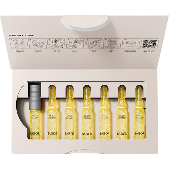 Babor Ampoule Multi Vitamin 14 ml multivitamin i öppnad förpackning med sju gula glasampuller