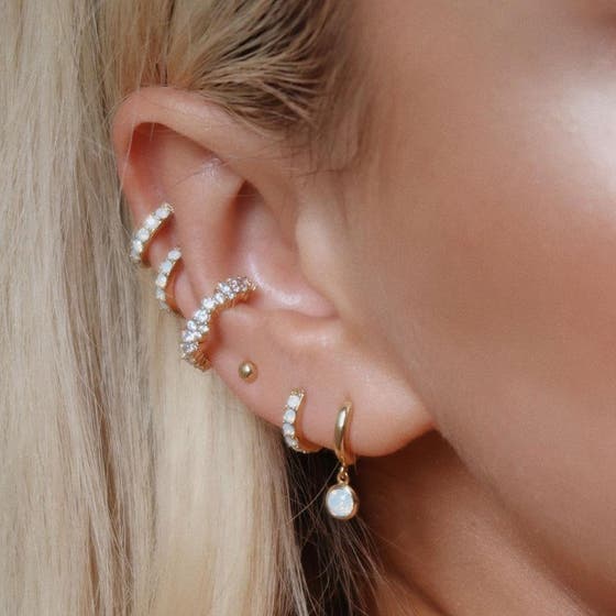Crystal Cluster Single Ear Cuff