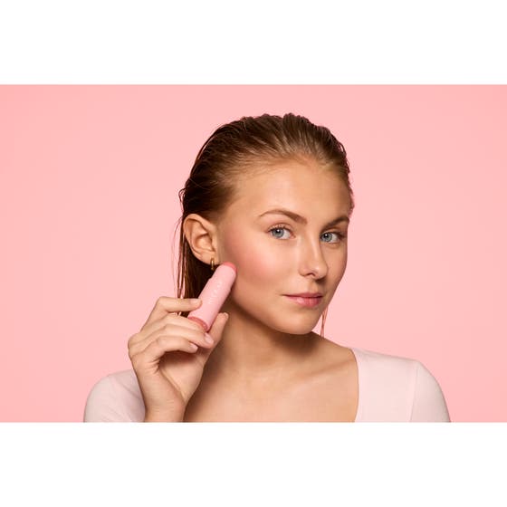 The Wonder Stick Blush & Lips