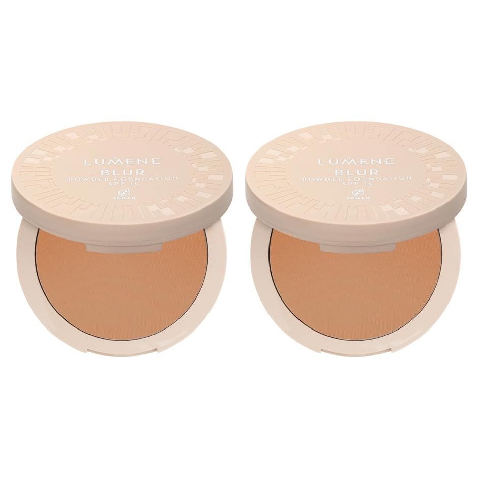 Blur Longwear Powder Foundation SPF15