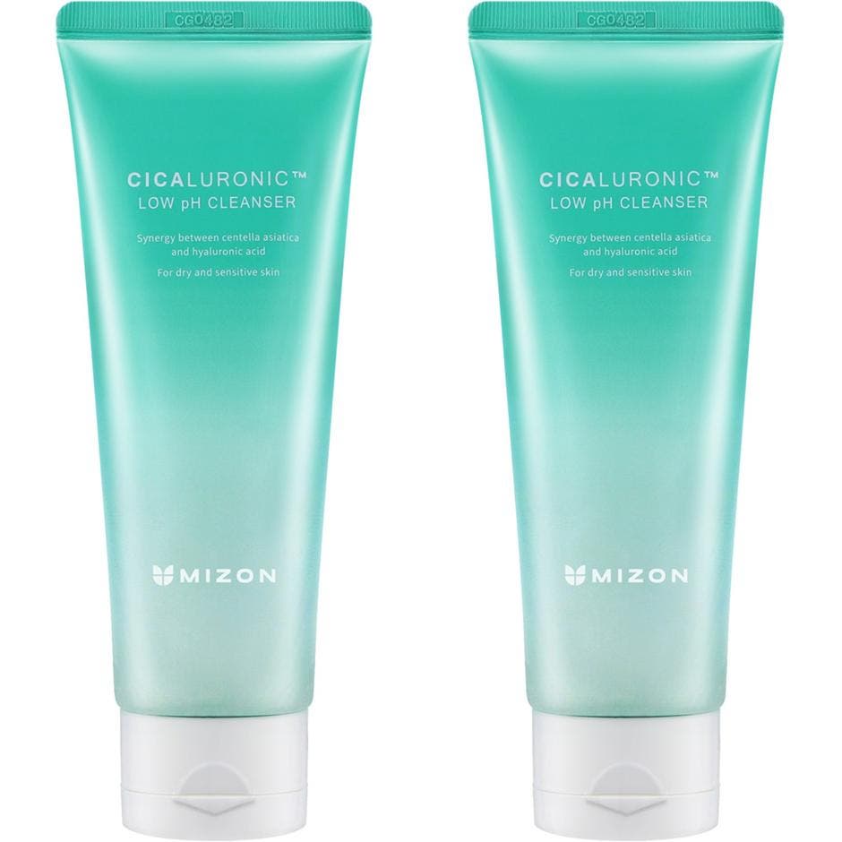 Cicaluronic Low pH Cleansing Foam
